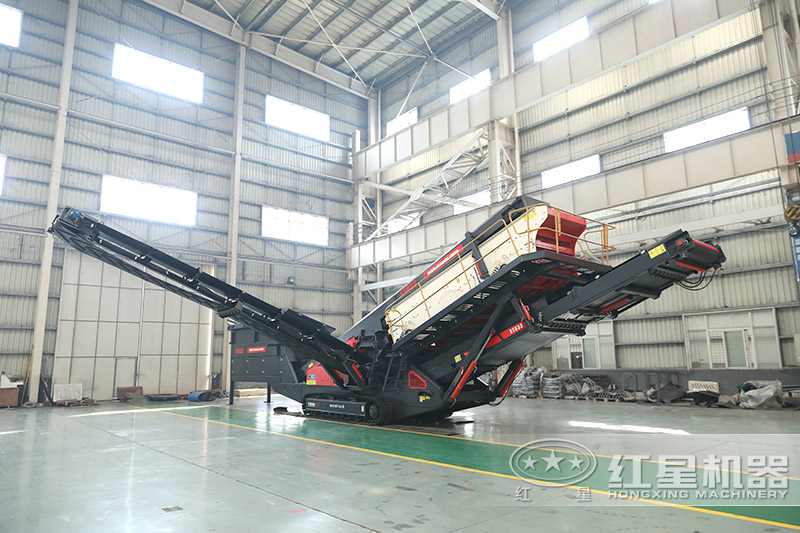 另外，紅星廠家還有履帶裝置的移動磕石機(jī)_小型碎石機(jī)